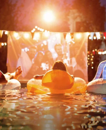 Dive-In Movies (Seasonal)