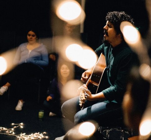 Singer/Songwriter Series – Juanski